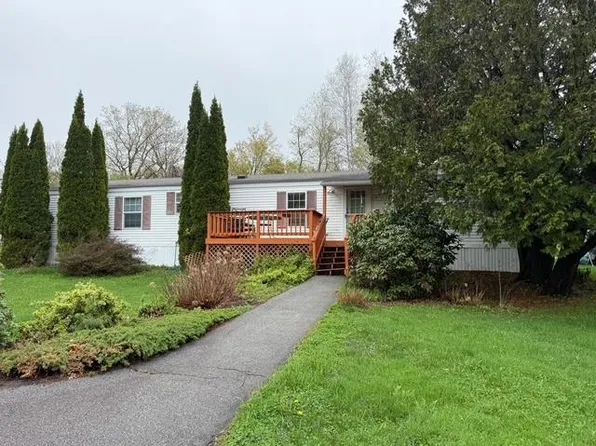 16 Gusty Road, Tilton, NH 03276