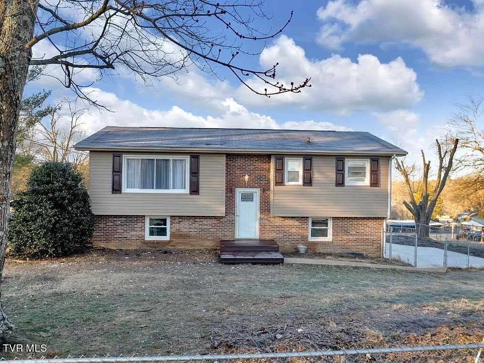 1st image of 119 Fairview Cir