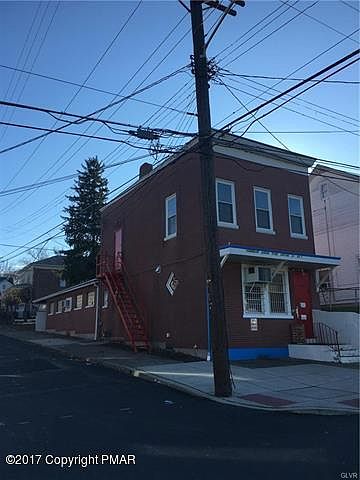 1st image of 800 W Lincoln St