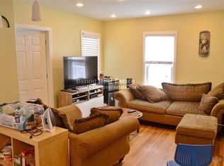 29 Brookford St #1, Cambridge, MA 02140