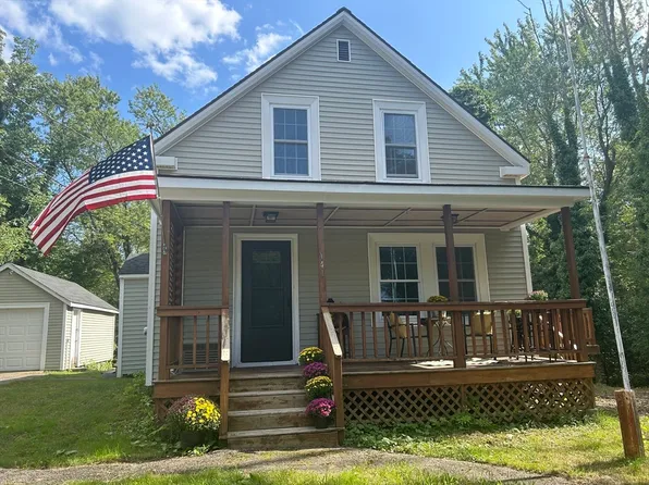 141 Green St, Foxboro, MA 02035