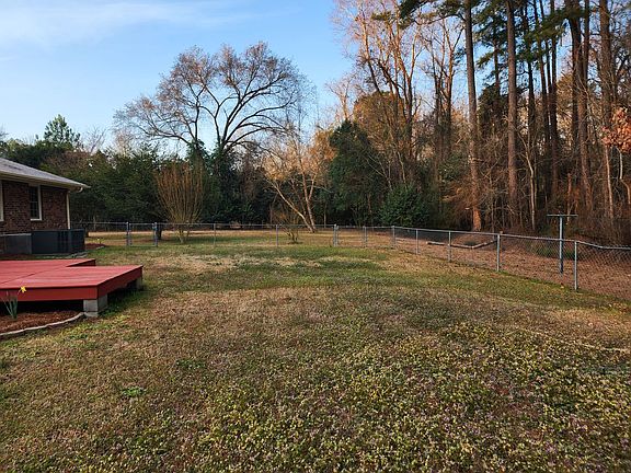 4th image of 1303 Middle Rd