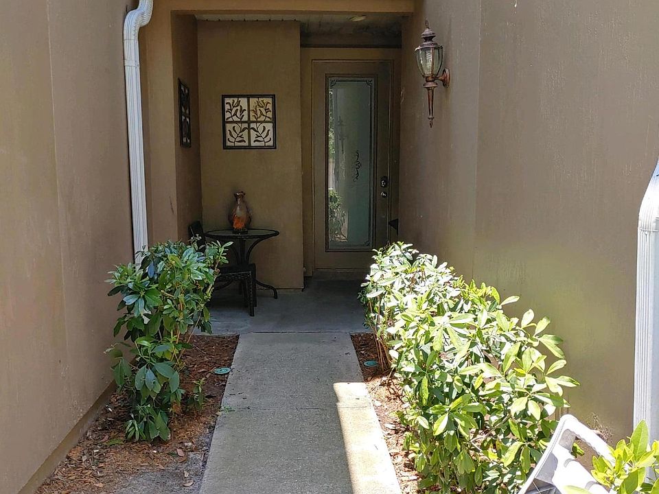 1st image of 3665 Creswick Cir #B