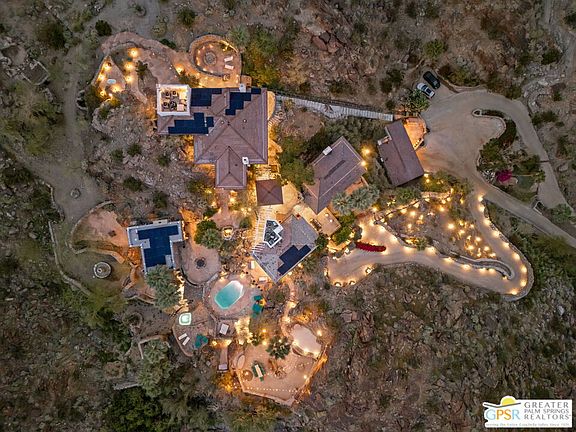 3rd image of 252 Ridge Rd