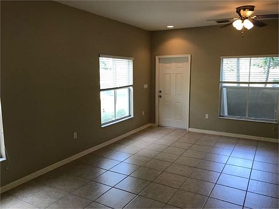 2nd image of 418 Lake Monterey Cir