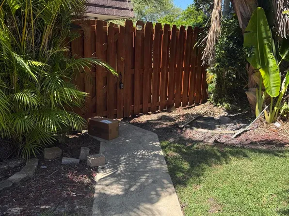 7658 Courtyard Run W, Boca Raton, FL 33433
