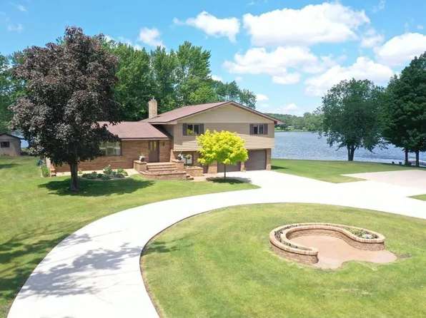 29529 Kraemer Lake Rd, Saint Joseph, MN 56374