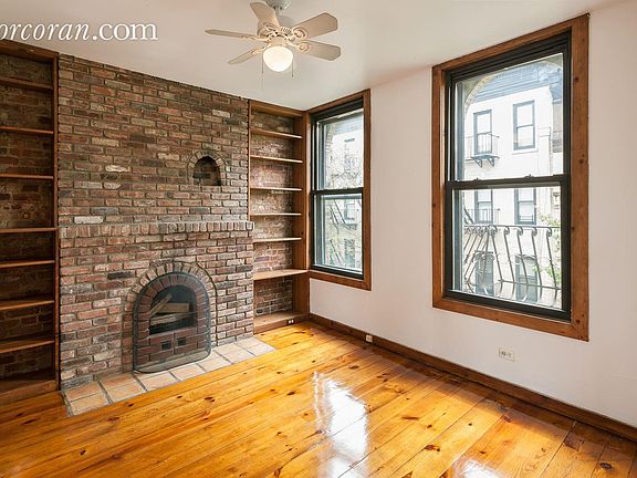 3rd image of 13 Morton St APT 4
