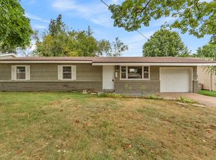 2643 E Belmont Street, Springfield, MO 65802