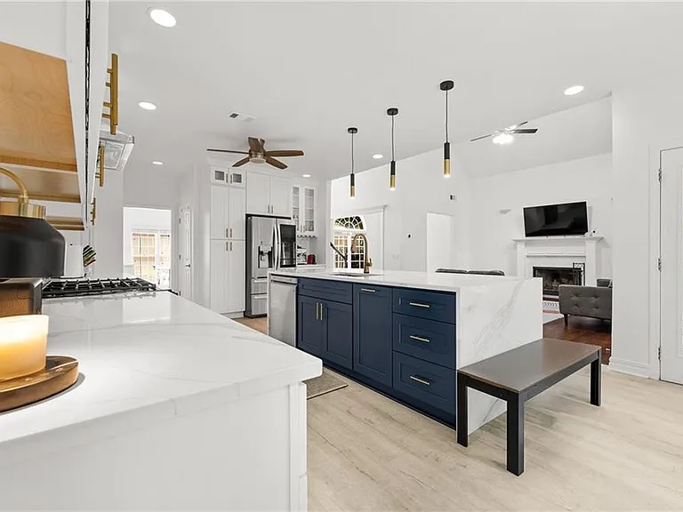 790 Milton Oaks Dr — Photo 21