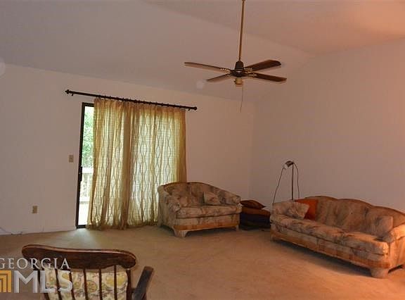 5th image of 123 Eastlake Dr