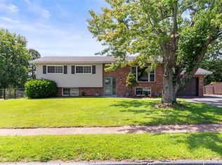 2144 Wildwind Ln, High Ridge, MO 63049