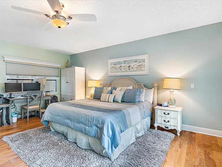 5621 Gulf Of Mexico Dr #103 — Photo 10