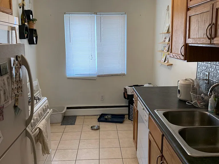 1823 Ulysses St NE #11 — Photo 8