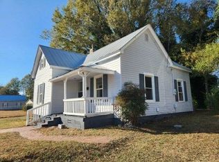 309 Sycamore St, Gaffney, SC 29340