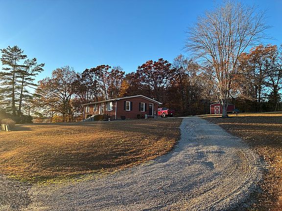 2nd image of 380 J C Kelly Rd