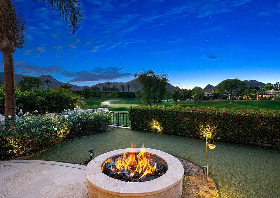 1st image of 78648 Cabrillo Way