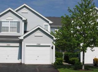 17888 W Braewick Rd, Gurnee, IL 60031