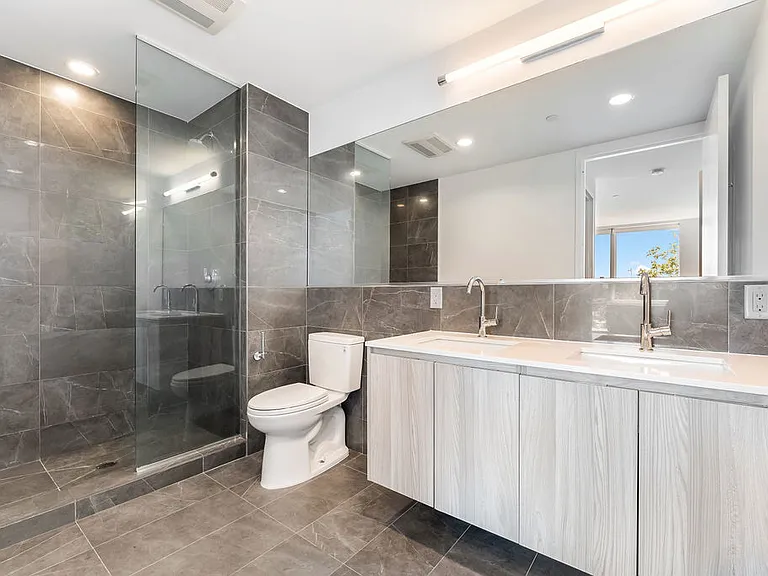 primary bathroom double sink vanity