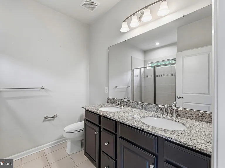 2720 Fredericksburg Rd — Photo 22