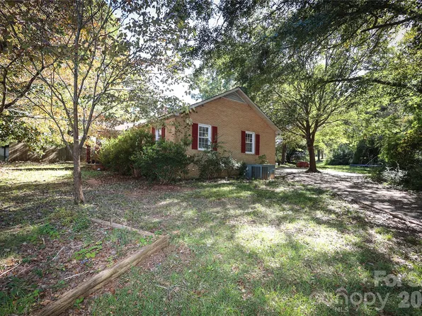 1324 Mason St, Lancaster, SC 29720