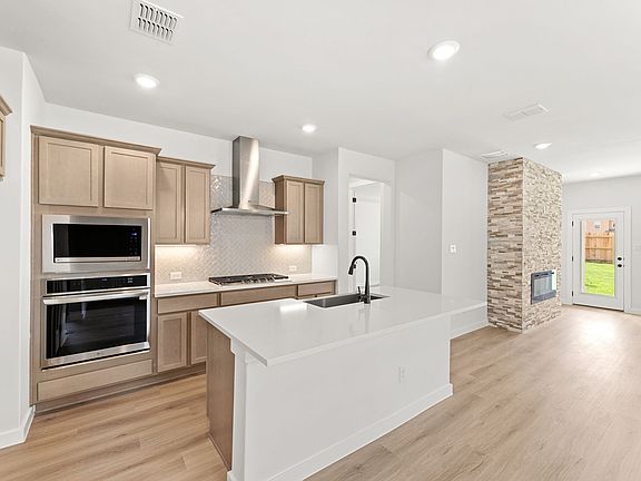 6th image of this home