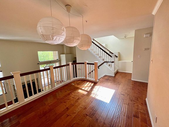 4th image of 4739 Mangrove Dr