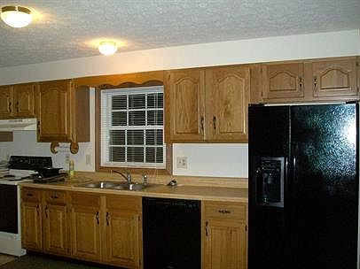 1st image of 7111 Foxlair Dr
