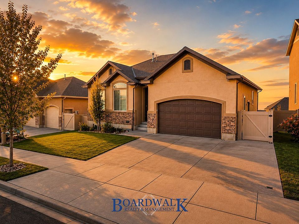 1st image of 793 W Valley View Way