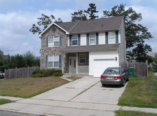 33 Falling Leaf Ct, Galloway, NJ 08205