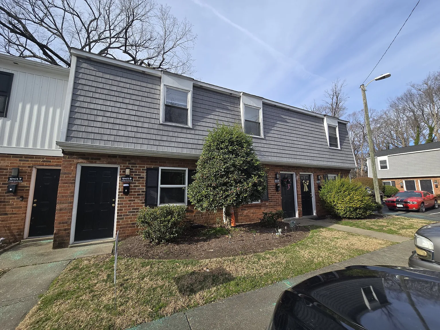 2 bed, 900 sqft, $1,295 — Photo 3