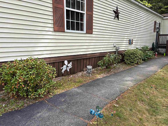 2nd image of 4 Joe Blake Road #33