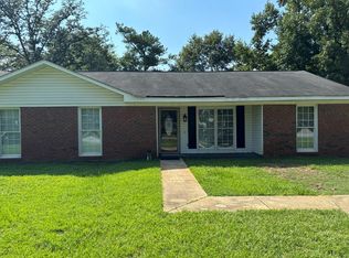 607 Canoe Ct, Albany, GA 31721