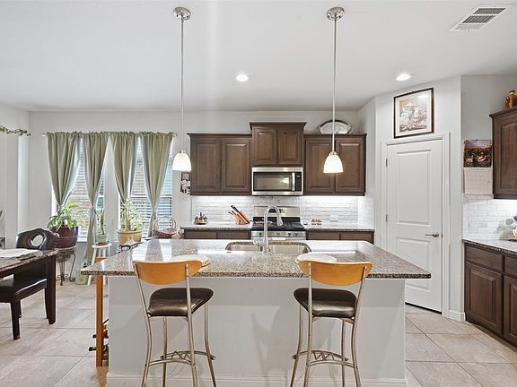 5th image of 9024 Pearfield Rd