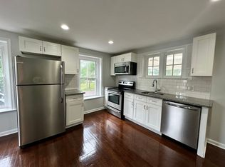 200 W Cherry Ln #2, Souderton, PA 18964