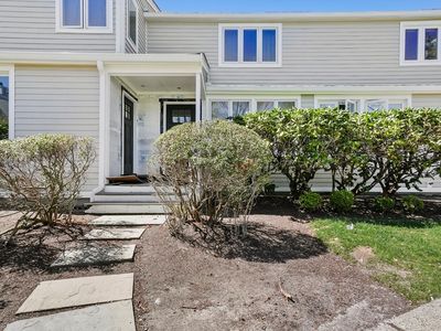 17 Stone St #C, Beverly, MA, 01915