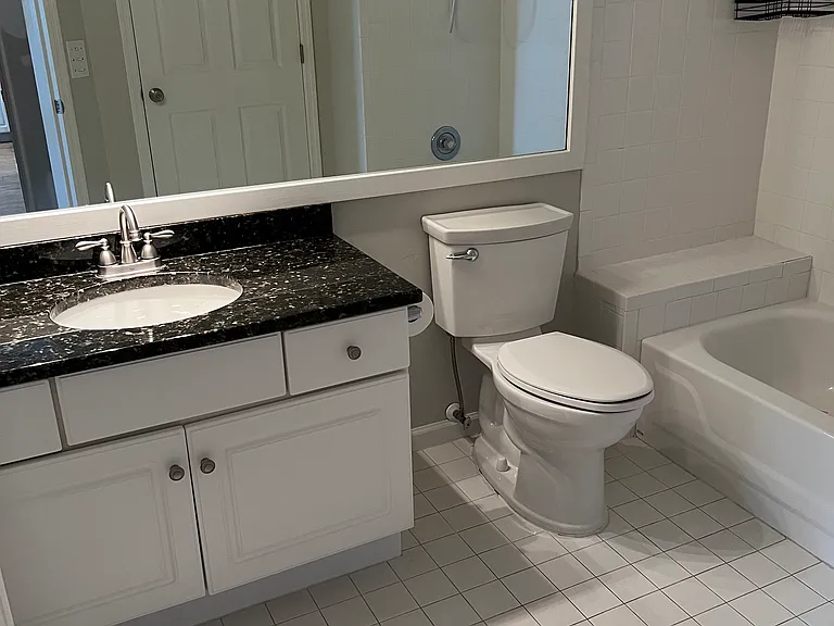 407 Enclave Pl — Photo 7