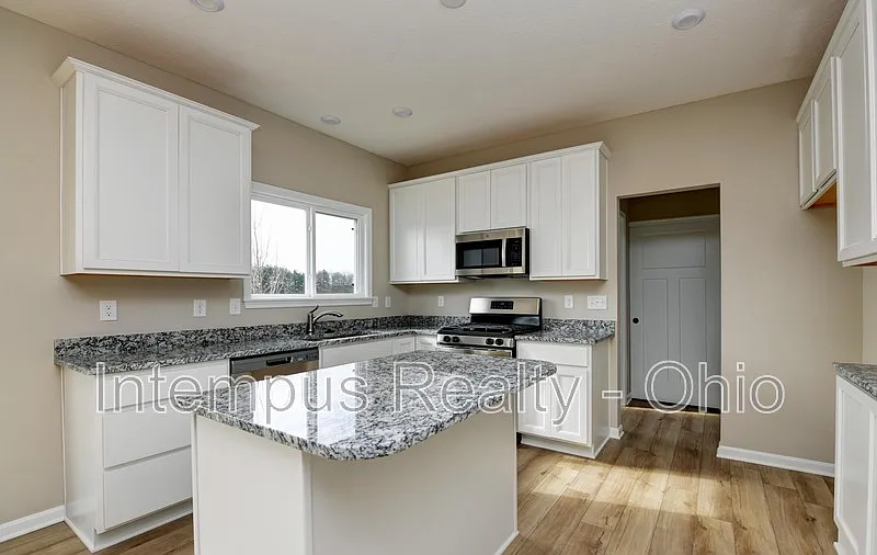 Farmstead Community — Photo 3