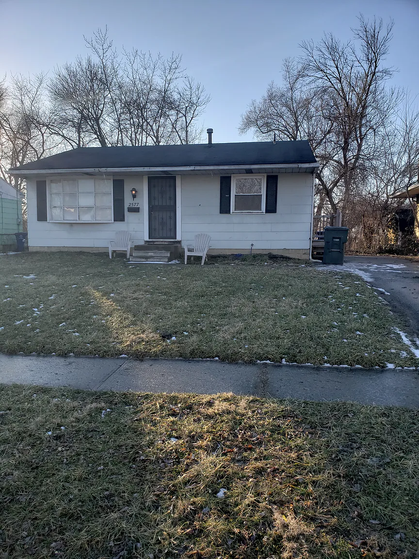 2577 Nona Rd photo 1