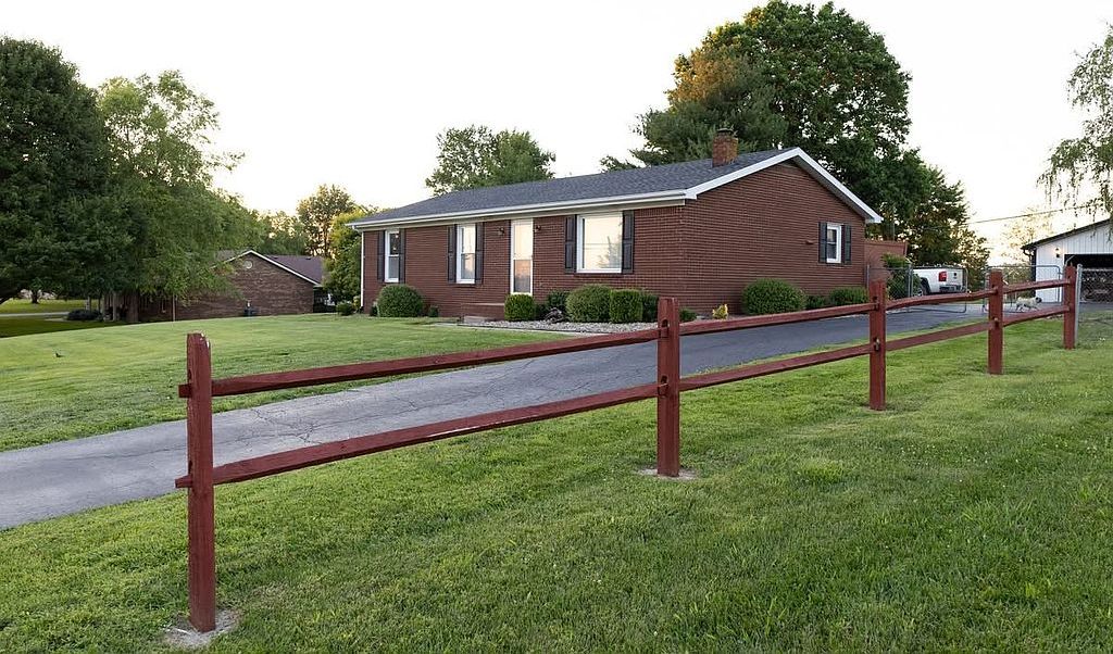 400 Miller Pike - Property Image