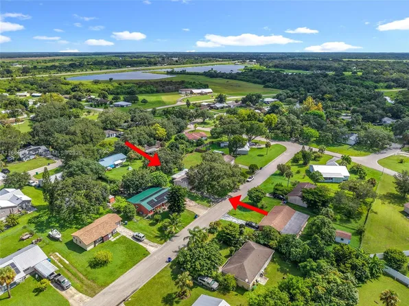 4006 Beaumont Ln, Labelle, FL 33935