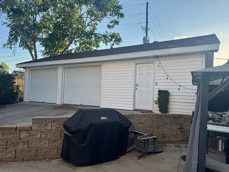 309 Court Ave — Photo 5