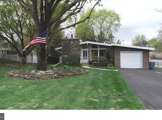 105 Williams Ln, Hatboro, PA 19040