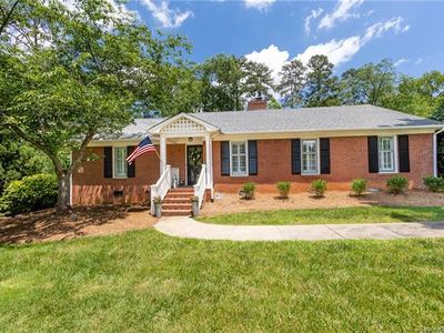 238 Anthony Cres, Charlotte, NC, 28211