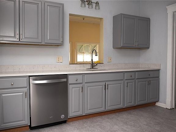 5th image of 1500 Olivewood Ave
