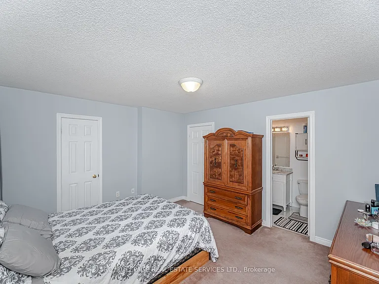430 Mapleview Dr E #6 — Photo 16