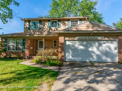 2017 Cogswell Dr, Lansing, MI, 48906