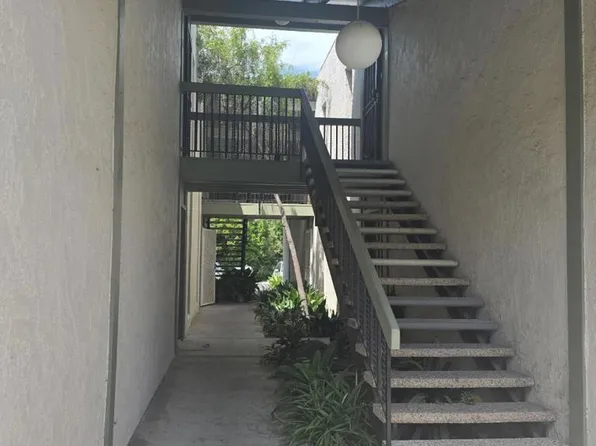5514 Armitos Ave APT 64, Goleta, CA 93117