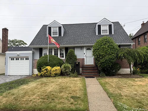 362 Piccadilly Dwns Photo 1