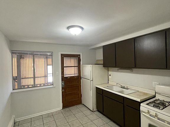 5th image of 3129 48th Ct #2E